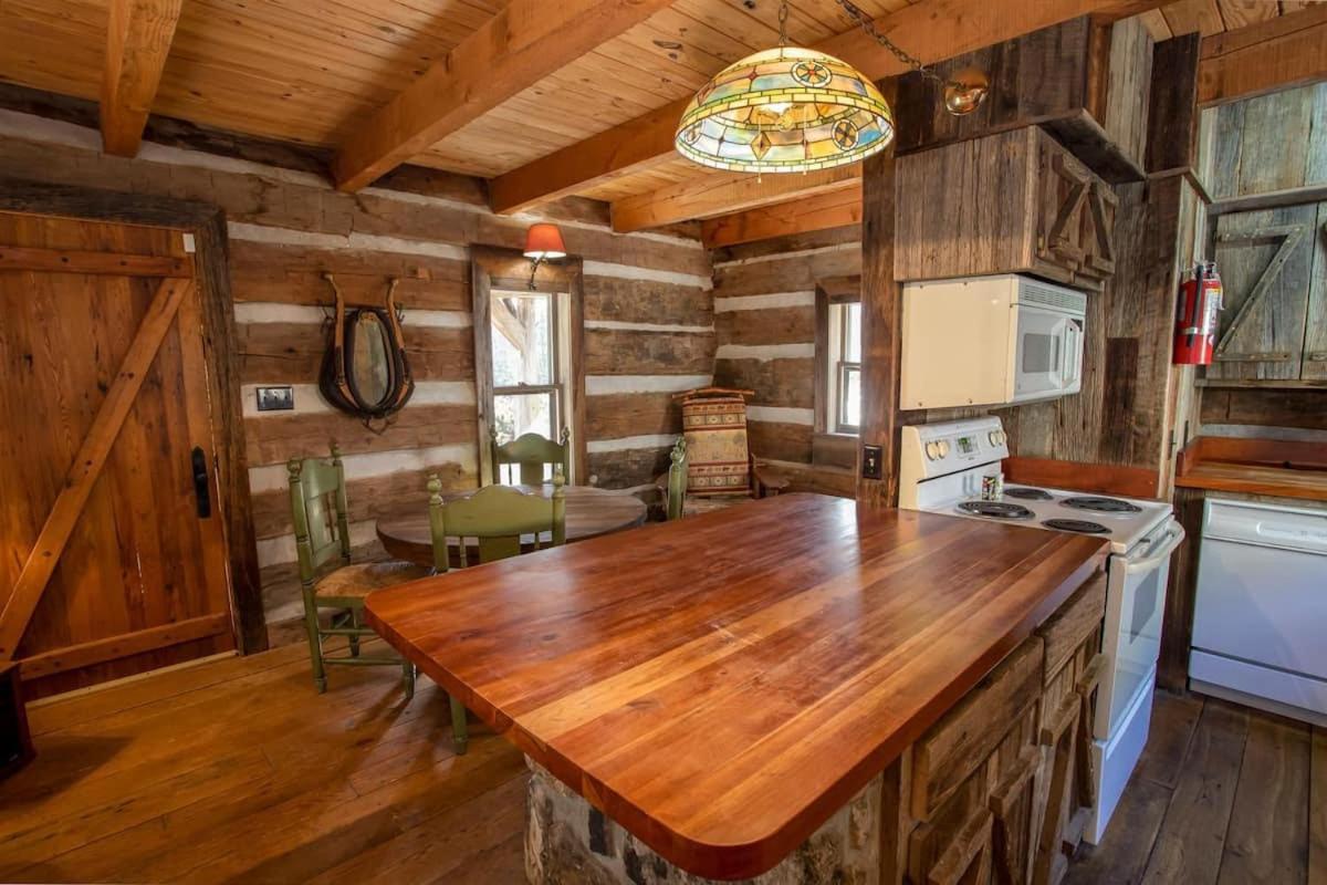 Altamont Lodge Newland Экстерьер фото