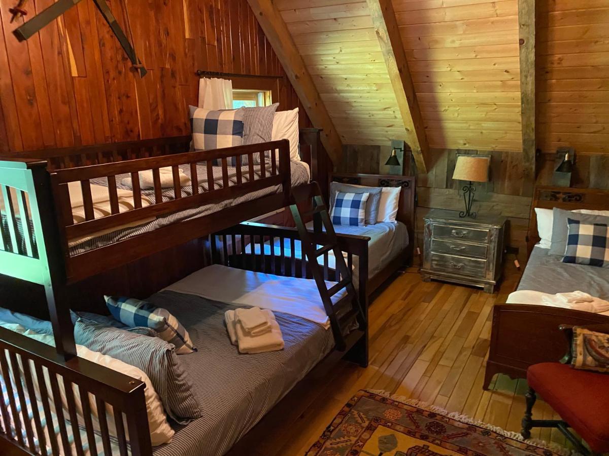 Altamont Lodge Newland Экстерьер фото