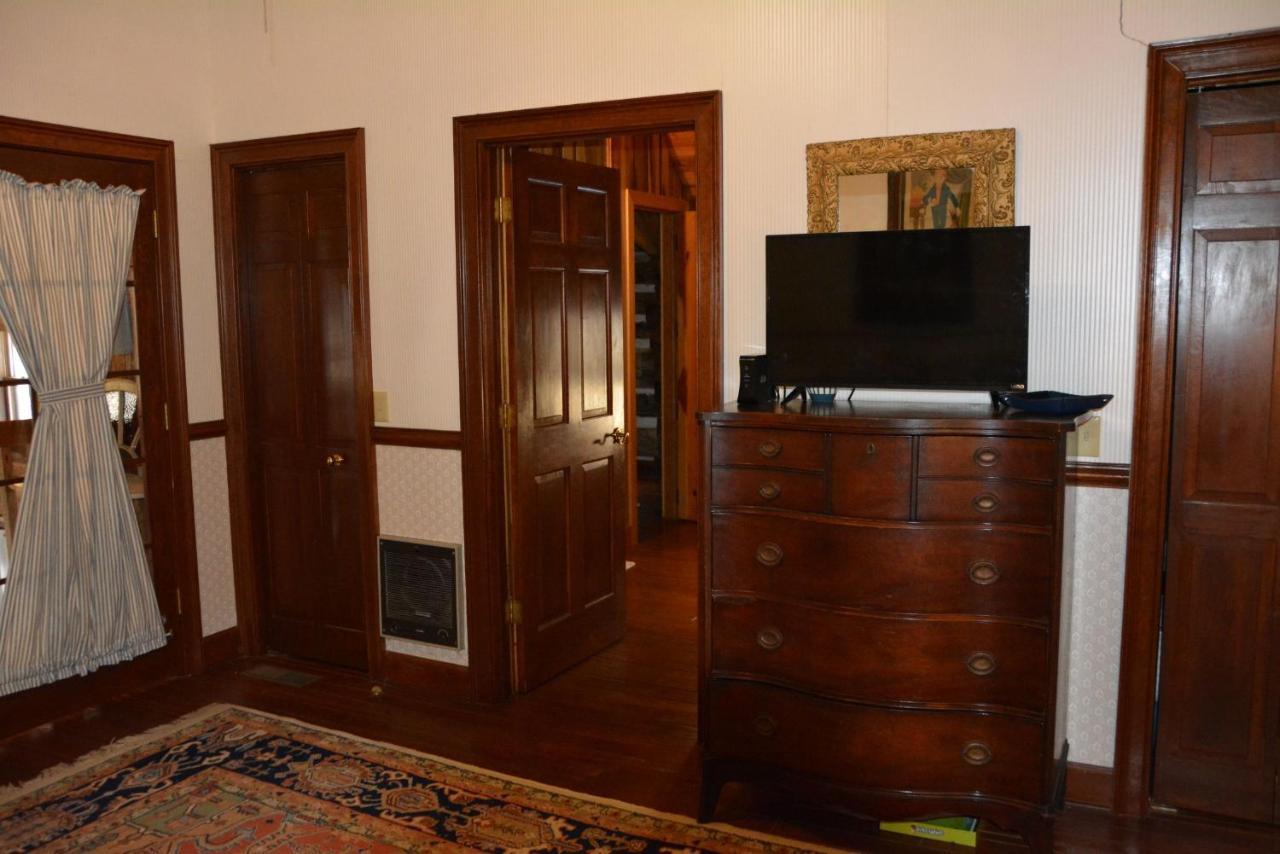 Altamont Lodge Newland Экстерьер фото